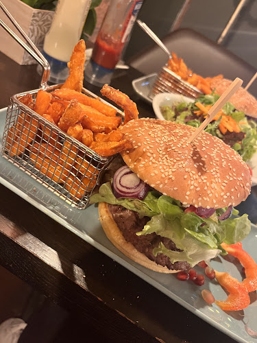 DOM Konstanz | Restaurant · Café · Bar - Gastronomie und Hotellerie