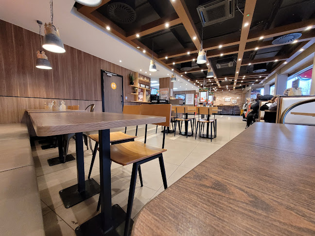 Pl. de la Gare 9, 1260 Nyon