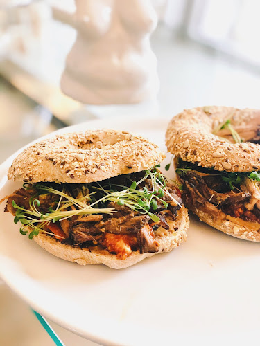 Nude - Gastronomie und Hotellerie