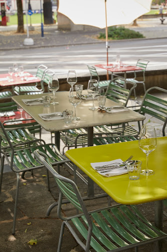 Comentarii opinii despre LAUCH