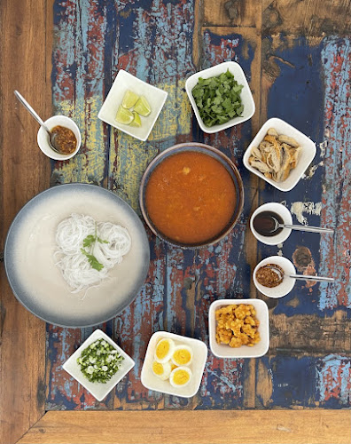 Opinii despre Mandalay Thu ( မန္တလေးသူ ) ( Haung Asian) în Zürich - Gastronomie und Hotellerie