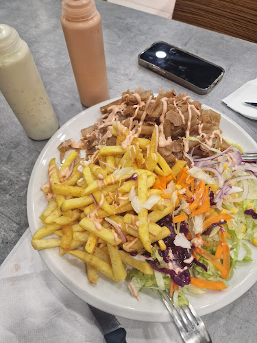 Comentarii opinii despre Bahnhof Kebap & Pizza