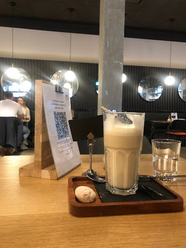 XOXO Café Bar - Gastronomie und Hotellerie