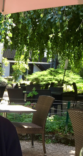 Av. Petit-Senn 50, 1225 Chêne-Bourg