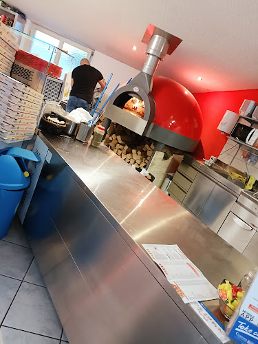 Comentarii opinii despre Egliswiler Holzofen Pizza Kurier