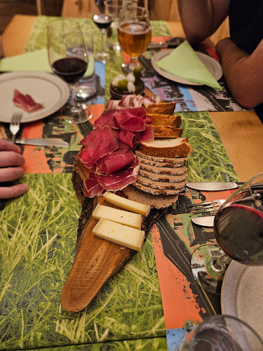 Opinii despre les Promeneurs în Grône - Gastronomie und Hotellerie