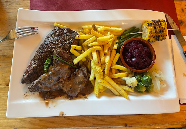 Le Bar’BQ Restaurant - Gastronomie und Hotellerie