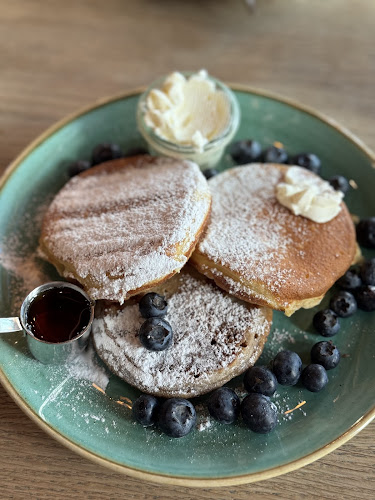 Comentarii opinii despre Two Hands Restaurant