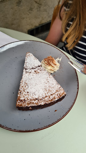 Opinii despre Genusskrämerei în Biel - Gastronomie und Hotellerie