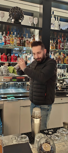 Opinii despre Café Bar Münz în Lyss - Gastronomie und Hotellerie