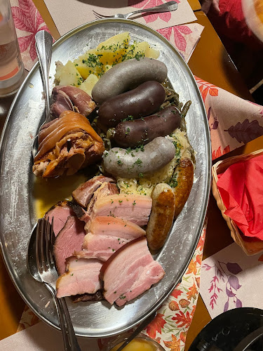 Blüemlisalp - Gastronomie und Hotellerie