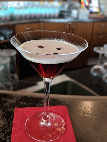 Comentarii opinii despre Safari Bar