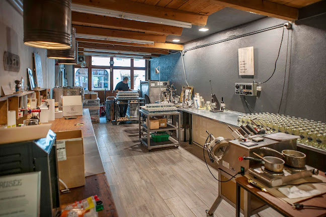 Comentarii opinii despre Larusée Sàrl