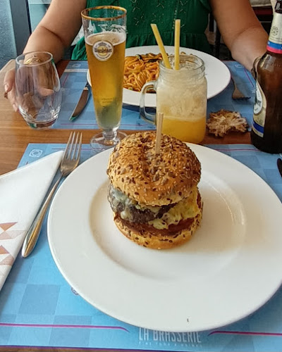 Av. du Casino 32, 1820 Montreux