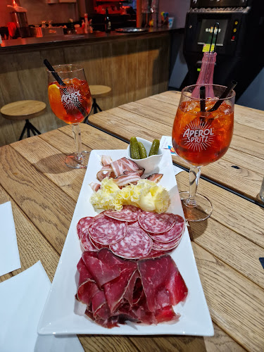 Opinii despre Tchope Bar în La Chaux-de-Fonds - Gastronomie und Hotellerie