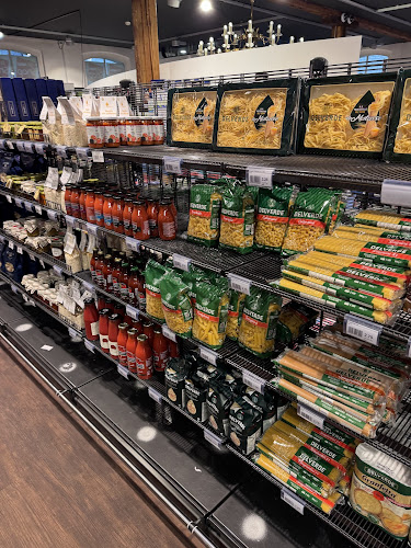 Nestlé Shop Cham - Gastronomie und Hotellerie