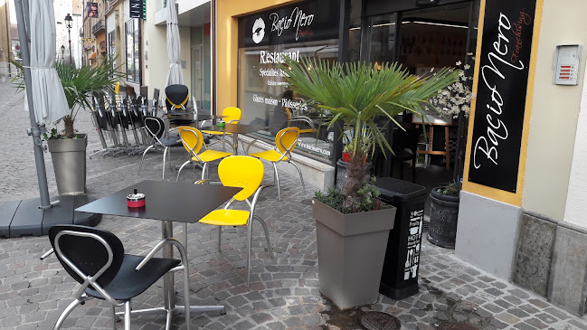 Bacio Nero, restaurant, glaces maison, focacceria, café et bar