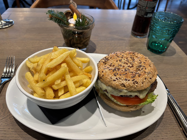 Brasserie im Verkehrshaus - Gastronomie und Hotellerie