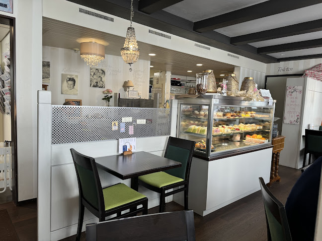 Opinii despre Bäckerei Schläpfer în Henggart - Gastronomie und Hotellerie