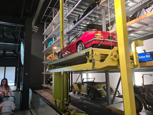 Lindt Chocolate Shop Luzern - Gastronomie und Hotellerie