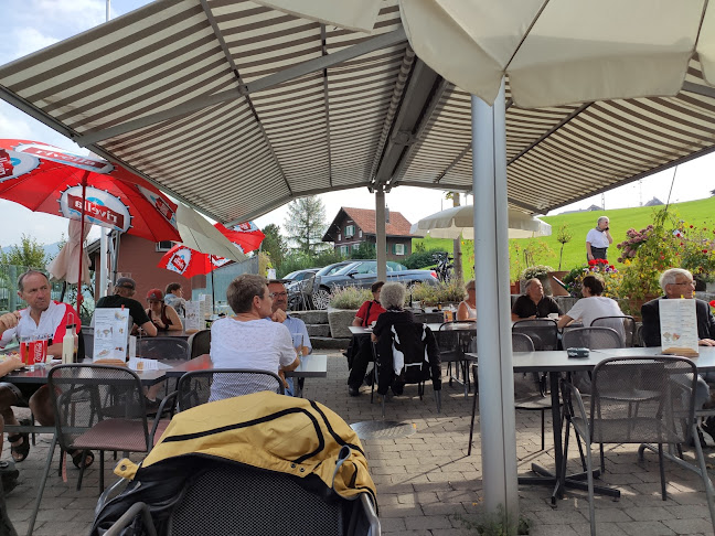 Comentarii opinii despre Bäckerei-Konditorei, Restaurant Hörnli Hemberg