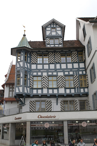 Opinii despre Chocolaterie am Klosterplatz în St. Gallen - Gastronomie und Hotellerie
