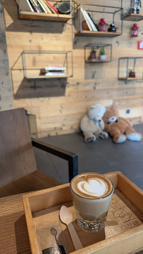 Coffee Shop Sleepy Bear - Gastronomie und Hotellerie