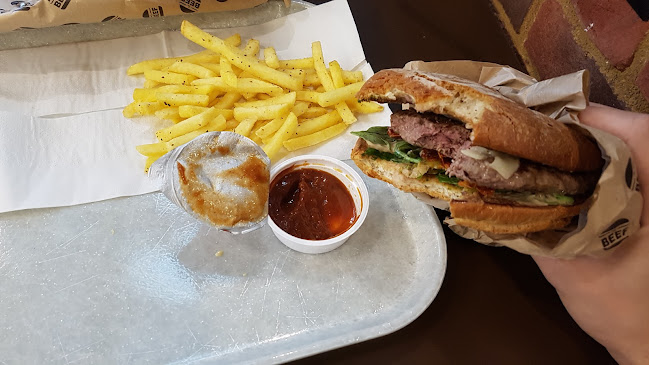 Opinii despre The BEEF Burger în Bern - Gastronomie und Hotellerie
