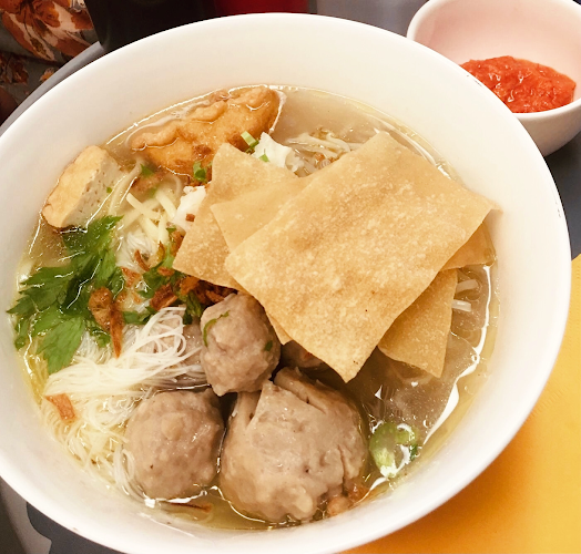 Opinii despre Bali Palace Indonesia în Geneva - Gastronomie und Hotellerie