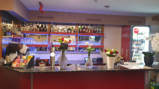 Holzofen Pizzeria Bella Pizza & Pizza Lieferdienst