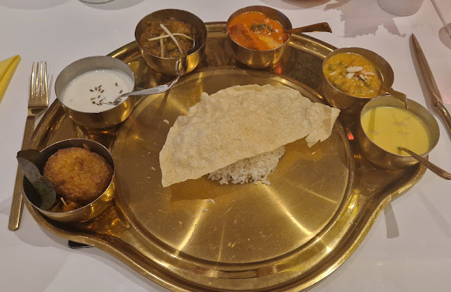 Comentarii opinii despre Restaurant GoldenIndia Freiburg/Fribourg "Specialités Indiennes"