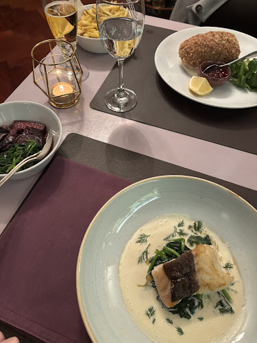 Opinii despre Restaurant Convivio în Zürich - Gastronomie und Hotellerie