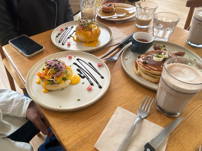 Opinii despre Utopia coffee (St-Jean) în Geneva - Gastronomie und Hotellerie