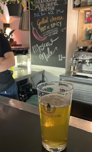 Comentarii opinii despre Mad Cat