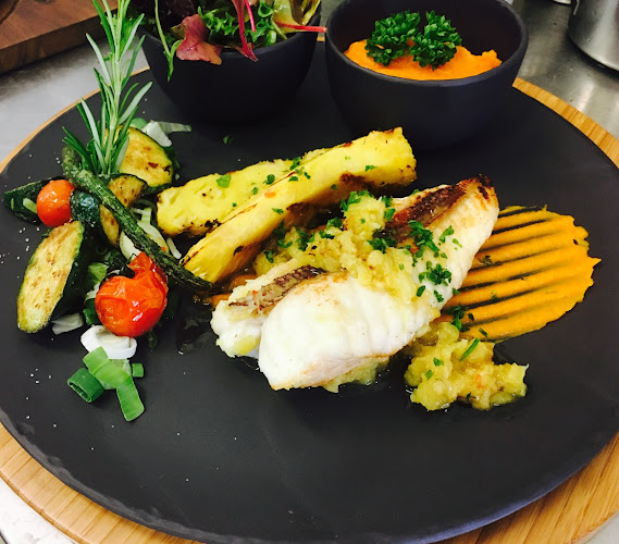 Pl. des Perchettes 2, 2012 Auvernier