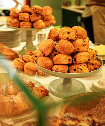 Comentarii opinii despre Pages & Sips