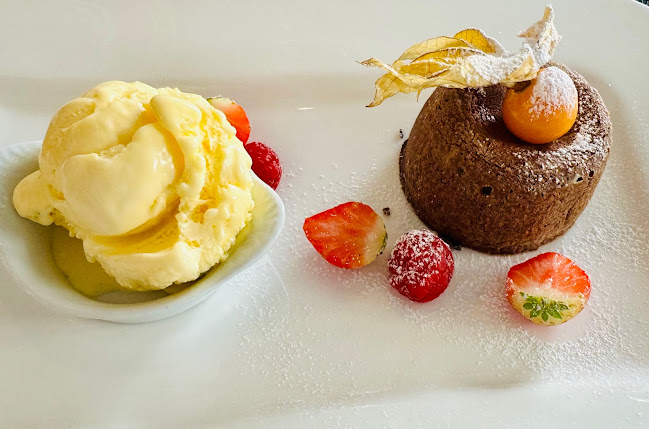 Opinii despre Restaurant pizzeria Le Capri în Sierre - Gastronomie und Hotellerie