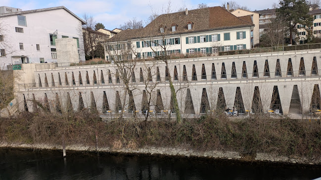 Comentarii opinii despre Nude