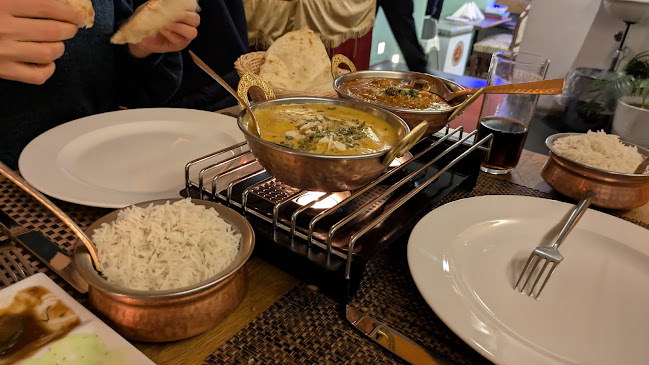 Opinii despre Taj Restaurant Bern în Bern - Gastronomie und Hotellerie