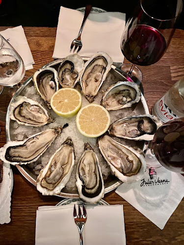 Jules Verne Panoramabar - Gastronomie und Hotellerie