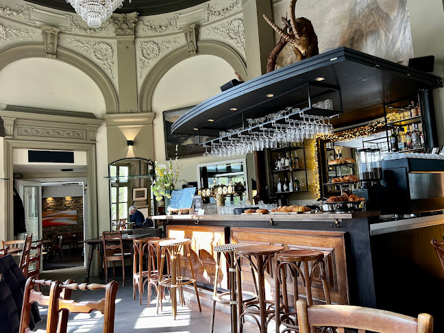 Comentarii opinii despre Alpineum Kaffeehaus°Bar