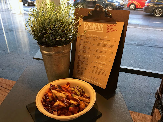 Comentarii opinii despre EssWerk