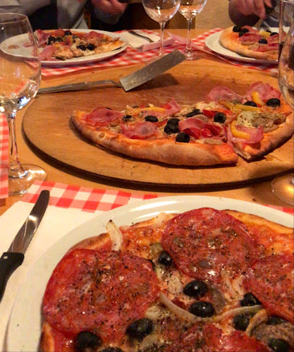 Pizzeria Ristorante Caprese GmbH - Gastronomie und Hotellerie