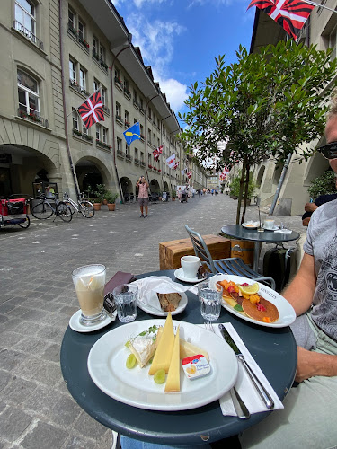 Comentarii opinii despre Einstein – café & bel étage