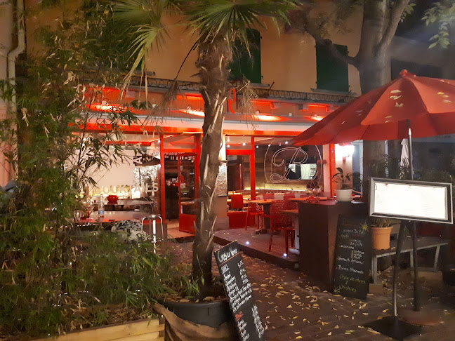 Comentarii opinii despre Favela Chic