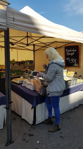 Wochenmarkt Sankt-Stephans-Platz - Gastronomie und Hotellerie