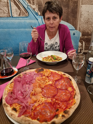 Pizzeria Trattoria Carbonia - Gastronomie und Hotellerie