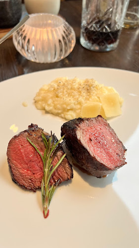 Simple Steakhouse & Tapas Bar