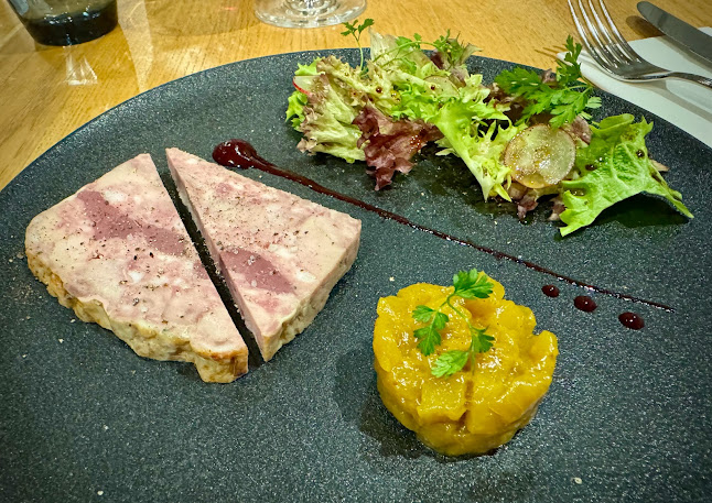 Opinii despre Auberge communale du Mont-sur-Lausanne în Le Mont-sur-Lausanne - Gastronomie und Hotellerie