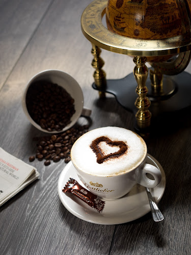 Opinii despre Gottlieber Sweets & Coffee Winterthur în Winterthur - Gastronomie und Hotellerie